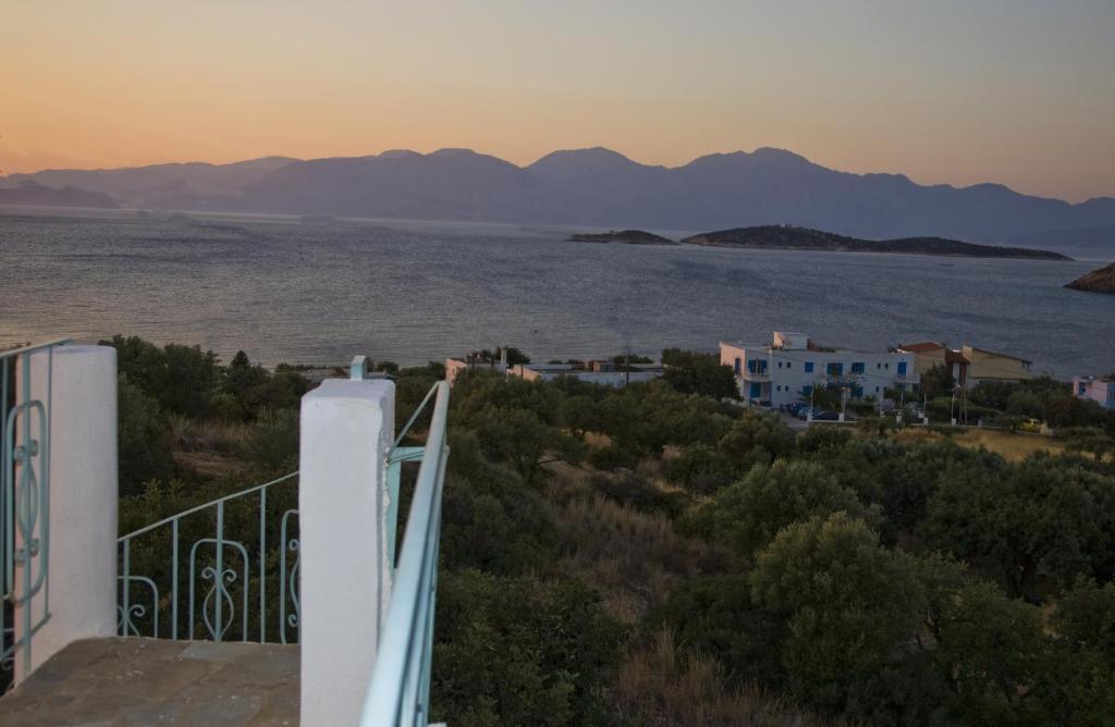 Creta Star Aparthotel Agios Nikolaos  Bilik gambar